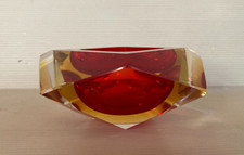 Cendrier vide poche forme