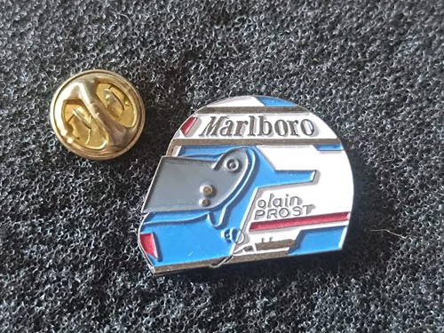 Pin casque automobile alain - automobile,