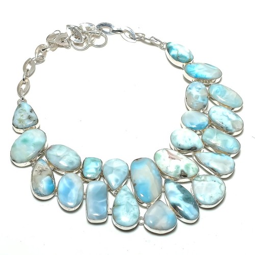 Collier pierres précieuses