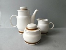 service à café, sucrier, pot à lait et cafetière en grès des années 70-80