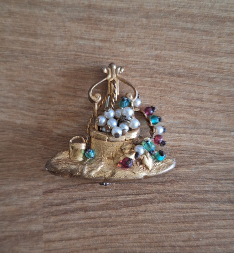 Broche ancienne métal - , et
