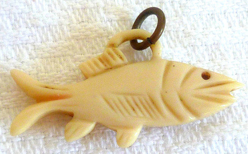 Ancien petit pendentif - ancien,