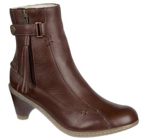 Martens enfiler jenna - martens, à