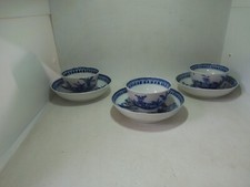 3 ANCIENNE TASSE ET SOUS TASSE DECOR CHINOIS EN PORCELAINE