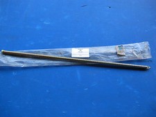 Vis sans fin d'entrainement de mécanisme de toit ouvrant pour Peugeot 604