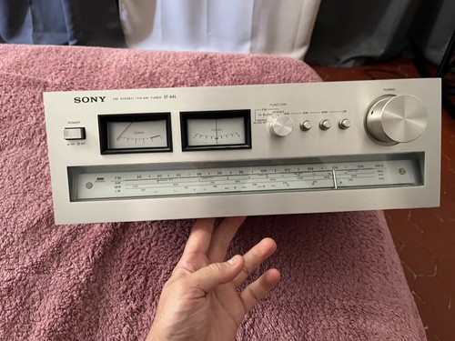 Sony a4l fm stereo - -,