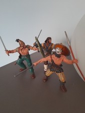 Figurine  Papo   - 9 cm - X 3