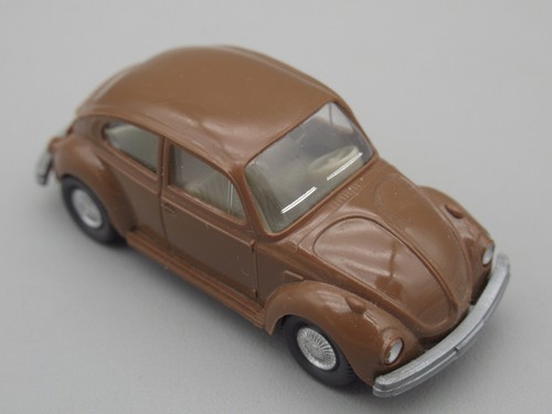 Voiture volkswagen 1303 - voiture,