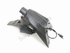 SUPPORT DE PLAQUE ET ECLAIRAGE