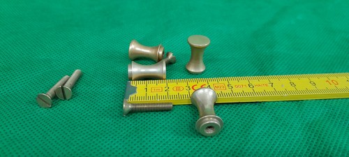 Lot boutons poignées - boutons,