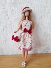 Robe bustier beige et bordeaux