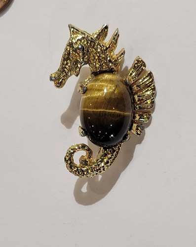 Réunis marron tigre eye - réunis,