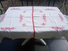 Nappe LIN brodé main Fleurs rouge bord et centre crochet ALSACE 105cmx160cm
