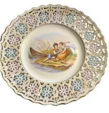 Meissen reticulated cabinet