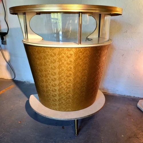 Superbe bar vintage design - superbe, et