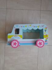 Fourgon commercial de glace , jouet pour enfants fabrique en bois .