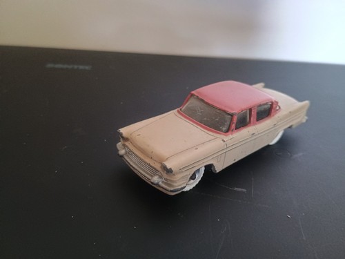 Dinky toys england packard - toys,