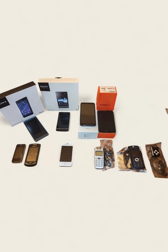 Lot téléphones anciens sony - lot,