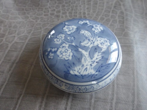 Ancienne boite pilule - ancienne, a