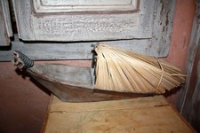 Jonque art populaire en bois sculpté signé B.FARIAS , Bateau barque pirogue 