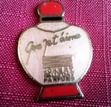 Pin's Johnny Hallyday Parfum Que Je T'aime Chanson (456)