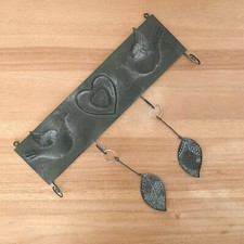 Décoration murale porte clef en métal motifs oiseaux et coeurs 