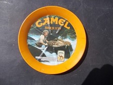 Très joli cendrier CAMEL briquets cigarettes tabac 4X4 aventure 1980 publicité !