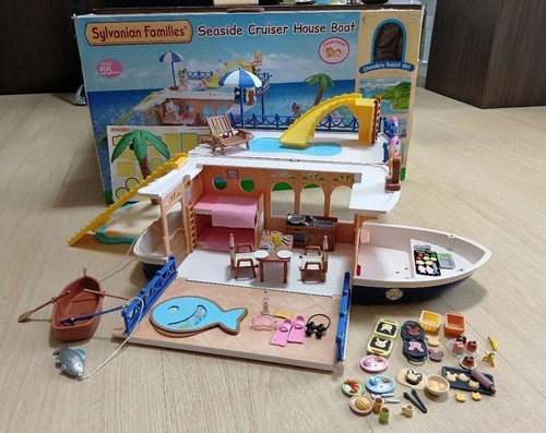 Sylvanian families seaside - families,