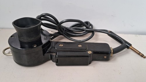 Ancien microphone navire