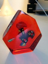 inclusion  - LE COQ PORTUGAIS -  objet de décoration vintage 