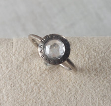 Belle bague, Pandora, en