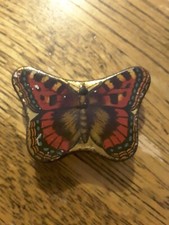 Boite tôle lithographiée papillon