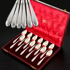 LEVERRIER : Service de 12