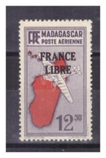 MADAGASCAR .  PA N°  49  .  12 F 50   NEUF   ** .  SUPERBE .