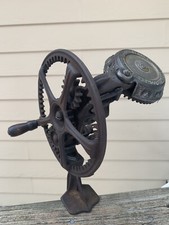 Vintage Cast Iron Apple Peeler