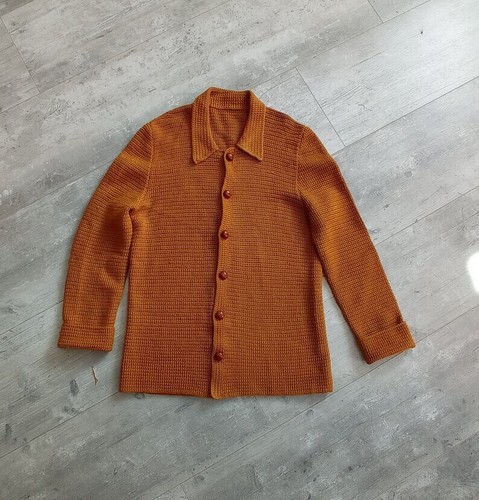 Gilet crocheté fait - , main