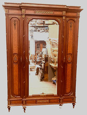 Meuble trois portes en - ,