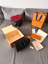 Louis Vuitton Keepall 25