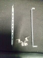 Charnières et supports MSI