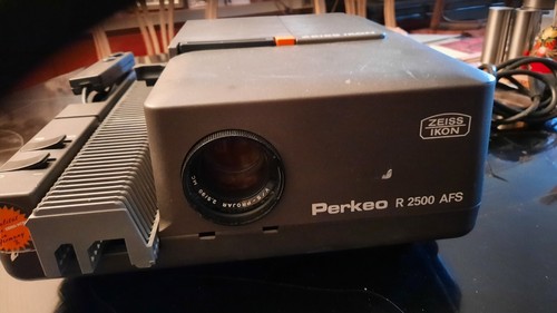 Projecteur diapositives zeiss - projecteur,