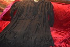 Vêtement ancien :Longue et ample robe vintage noire