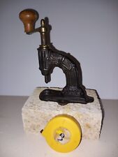 rare presse de cordonnier