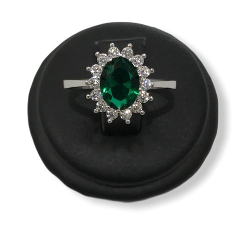 Bague princesse avec émeraude - bague,