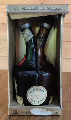 Ancienne bouteille couple - du,