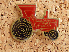 pin's pins badge automobile.  tracteur.  ALLIS CHALMERS