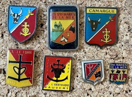 Lot pin blason camargue - 7,