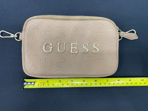 Guess logo wristlet clutch bag - wristlet,