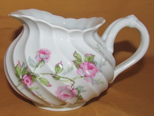 Crémier pot lait - crémier,