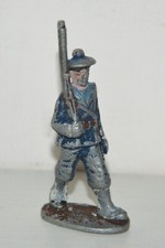 Ancienne figurine Alu QUIRALU