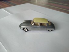 dinky toys  citroen  ds 19 530